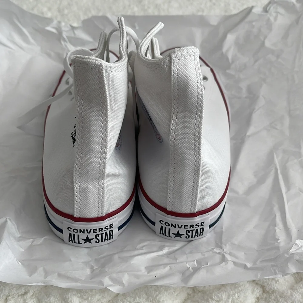 SNL custom embroidered converse - Picture 5 of 6